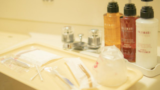 エコノミー ツインルーム 喫煙可