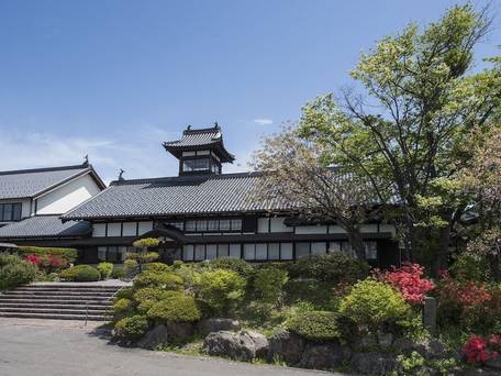 料亭湯宿 銀鱗荘 / 1