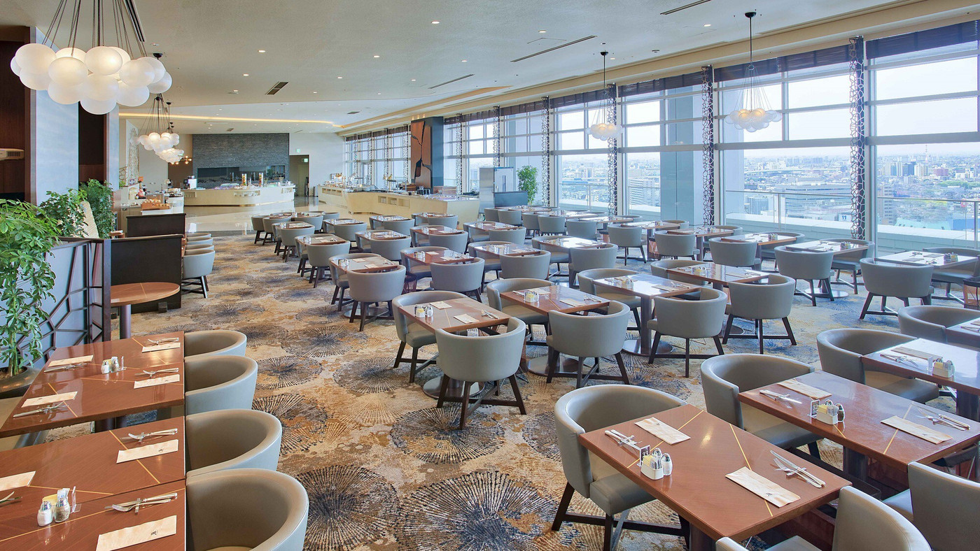 世界各国の人が利用する、名古屋駅の真上に位置するホテル4243585