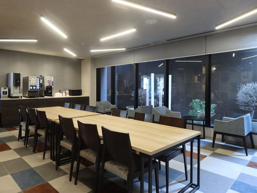 ロビーラウンジ