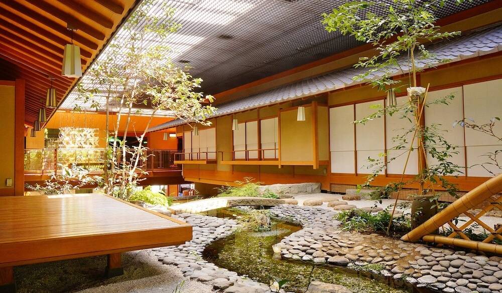 個室臨庭料亭「浮城」の庭 / 5