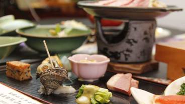 食事・飲み物 / 2