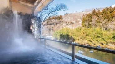 川沿い露天風呂(2) / 7