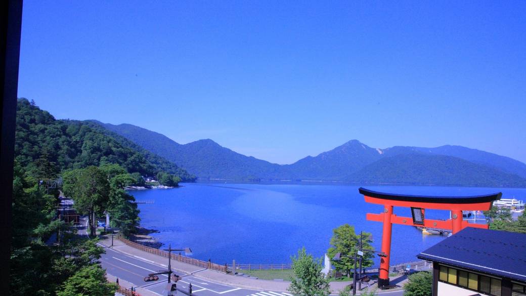 日光の大自然と
温泉で癒されて / 1