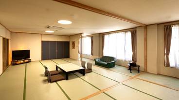 客室 / 2