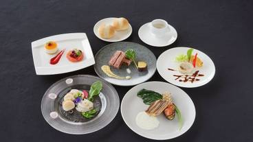 食事・飲み物 / 7