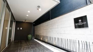 施設の入り口 / 10