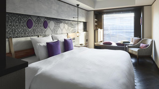 プレミア ルーム キングベッド 1 台