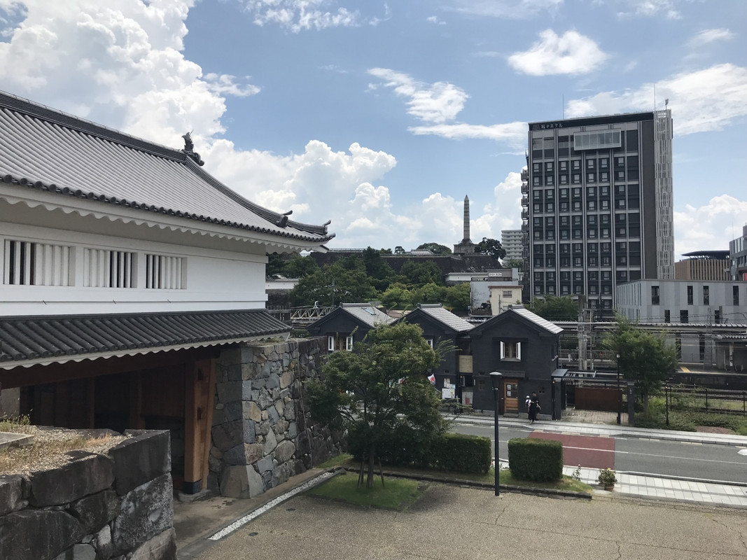 外観（甲府駅北側より）
