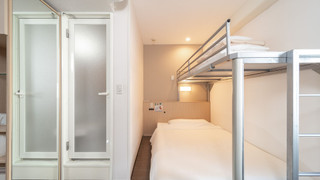 ツインルーム (上下ベッド)