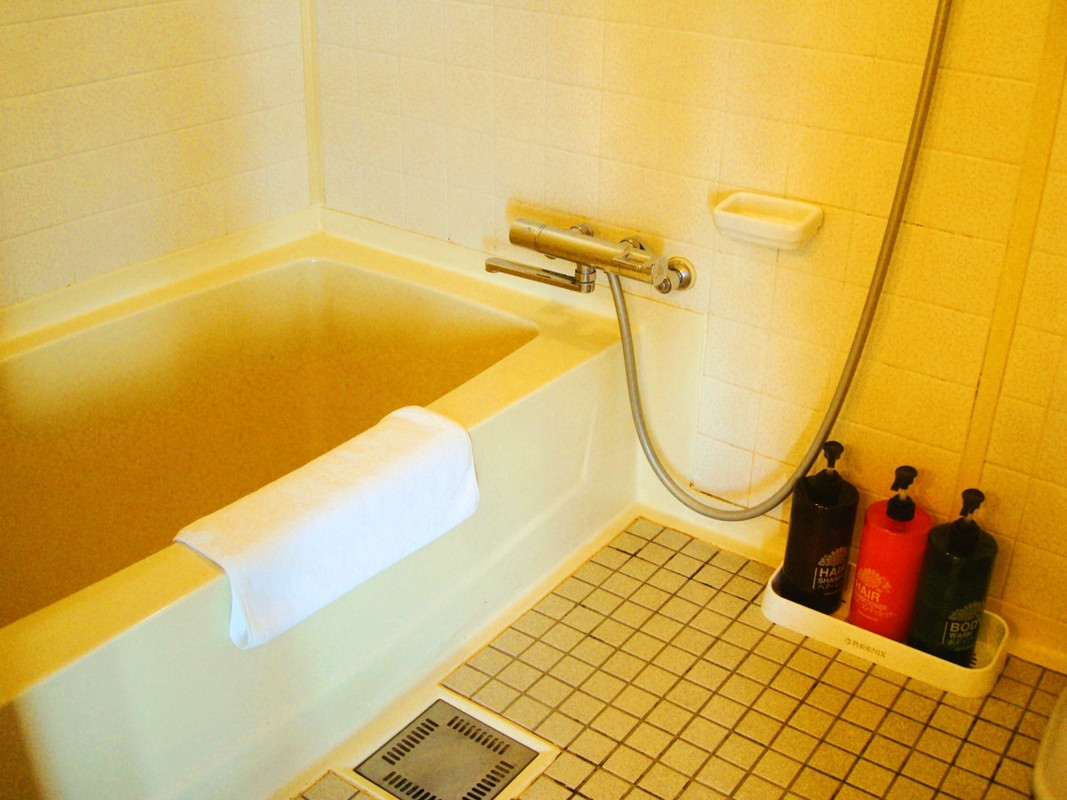 独立タイプのバスルーム