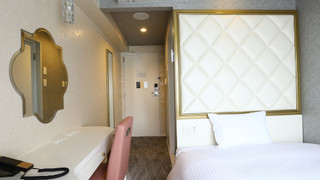 【禁煙】セミダブルルーム/ベッド幅140cm×1台/2名まで/12㎡