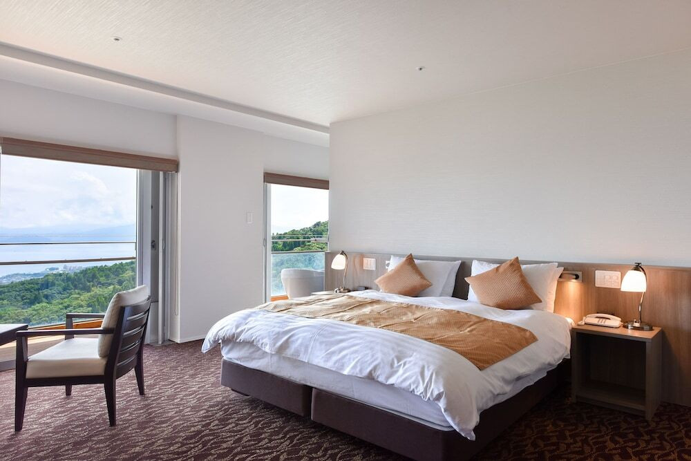 開放的なリゾートホテルで深呼吸4069849