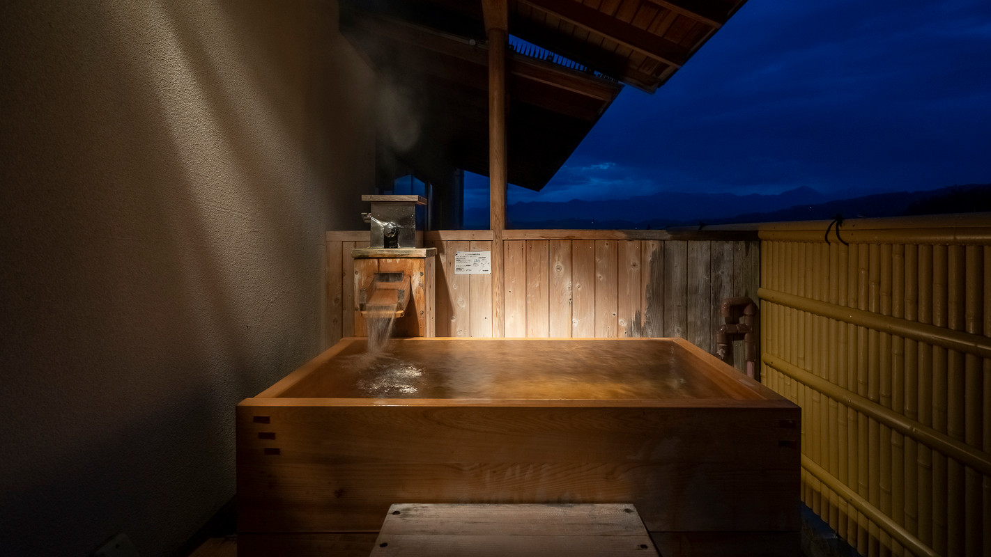 露天風呂付和室 露天風呂①