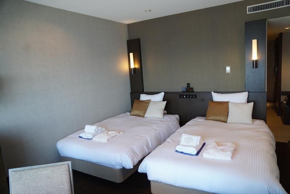 熱海温泉 HOTEL MICURAS(ホテルミクラス)(ホテルミクラス) | 高層階のツインルームに泊まりました