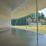 金沢21世紀美術館で現代アートに触れる。贅沢時間をカフェで過ごす
