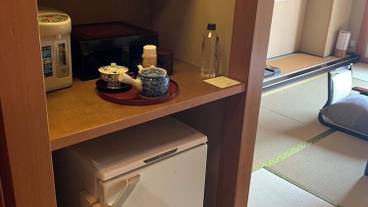 客室内のダイニングエリア / 14