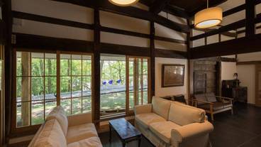 ロビー応接スペース / 3