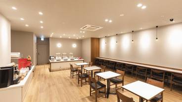 朝食スペース / 11