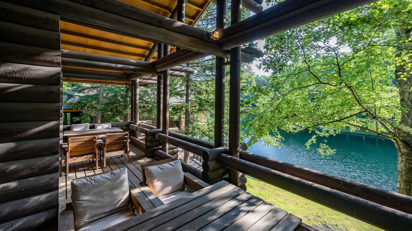 北海道の素敵なヴィラで二人きりの夏休みを過ごそう♡3490402