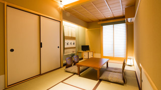 スイートルーム (和洋室) 風呂付 (和室 7.5畳+洋室ツインルーム) 禁煙