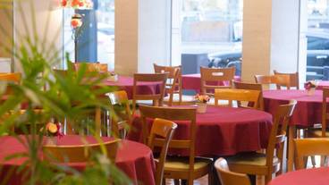 朝食スペース / 5