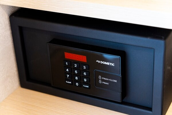 客室設備／金庫