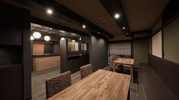 ロビーラウンジ / 7