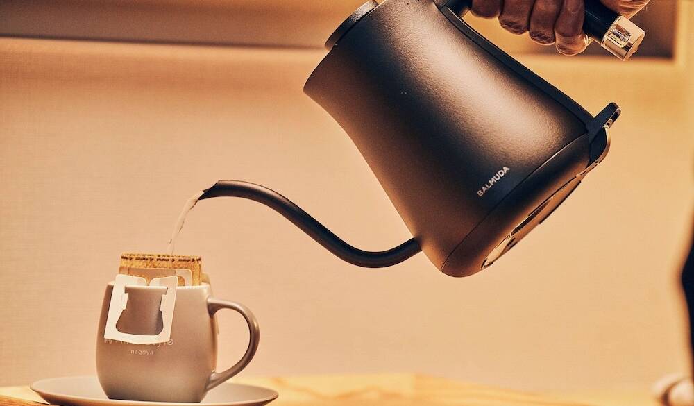 BALMUDAの電気ケトル / 1