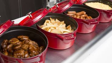 朝食スペース / 10