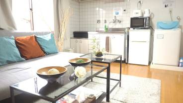 客室内のダイニングエリア / 8