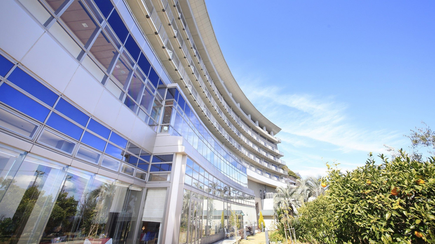 9. 駅チカ・お手頃価格で上質な温泉を堪能「KKRホテル熱海」4246877