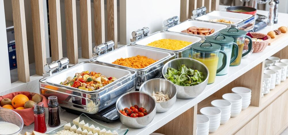 朝食ビュッフェ