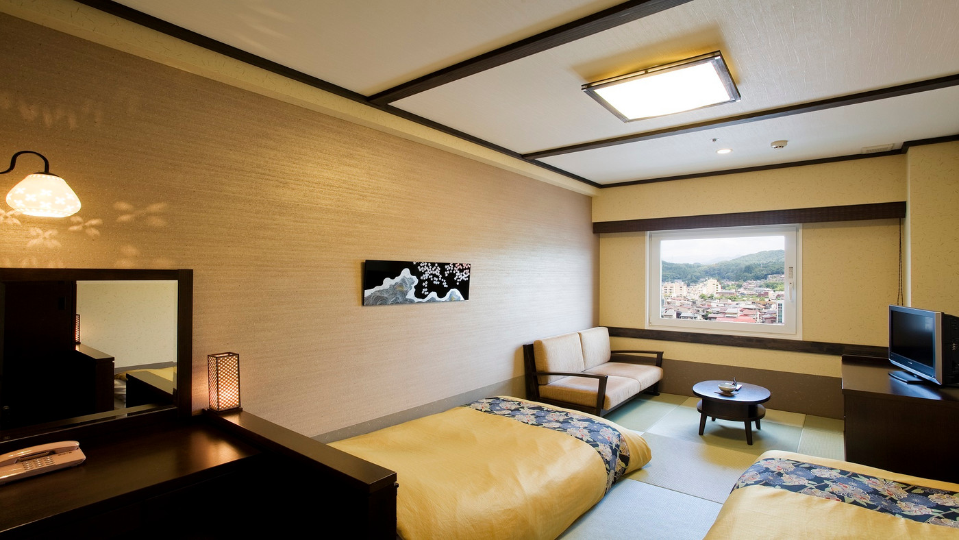 畳敷きの部屋でリラックス♡3846837
