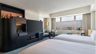 デラックス ルーム ダブルベッド 2 台