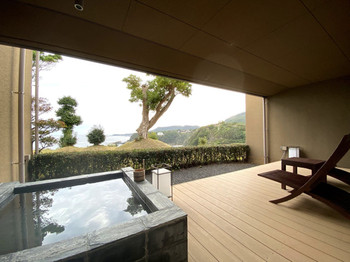 Enjoy a stay with just the two of you♪ Introducing hotels and ryokan with "rooms with open-air baths" 2393590