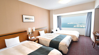 デラックス 4 人部屋 喫煙可 コーナー