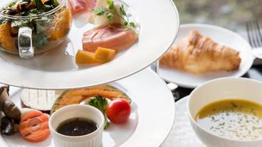 食事・飲み物 / 1