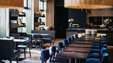 BLUE BOOKS cafe OKINAWA(2) / 3