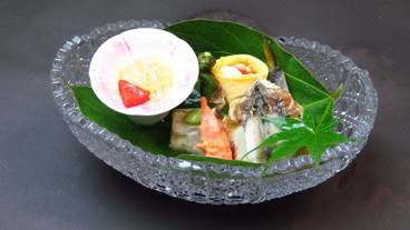 食事・飲み物 / 14