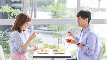 朝食スペース / 8