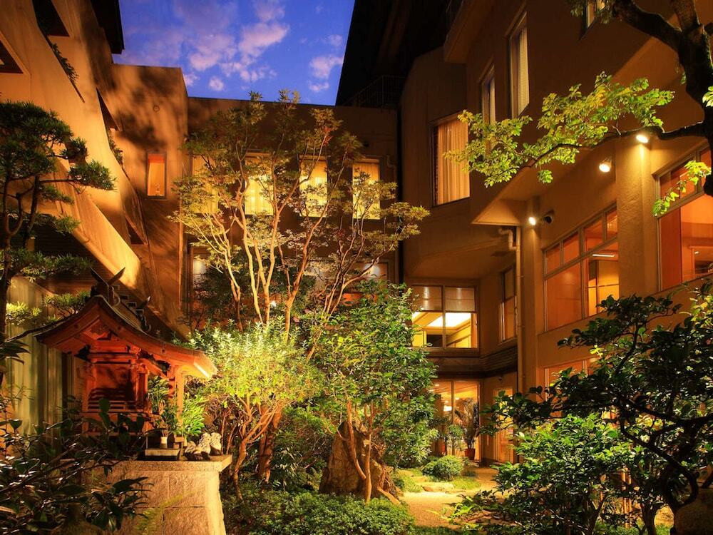 3.高知の夜景とカツオを堪能♡「城西館」3996436