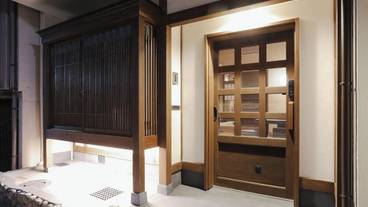 施設の入り口 / 5