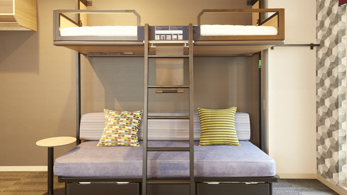 全室キッチン洗濯機付き！広いダイニングテーブルで作業がしやすいホテル3553985