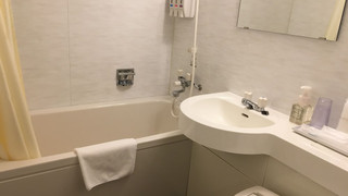 ダブルルーム　禁煙 (タオルの交換、ゴミの回収のみ毎日実施・4泊以上でのご宿泊は3泊毎に通常清掃)