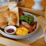 モーニング　パン / 2