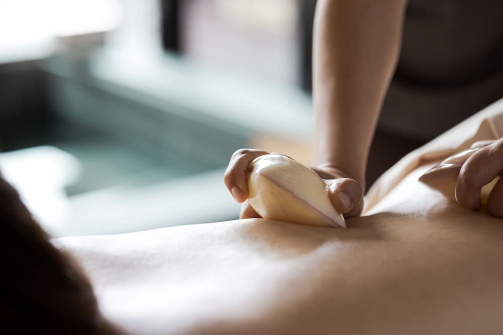 沖縄の極上スパ・エステで女磨きをしよう！3995703