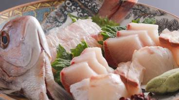 旅館のお食事処 / 22