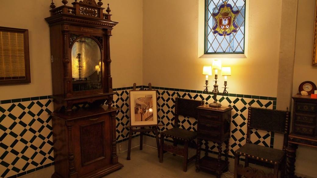 ロビーのアンティークオルゴール / 4