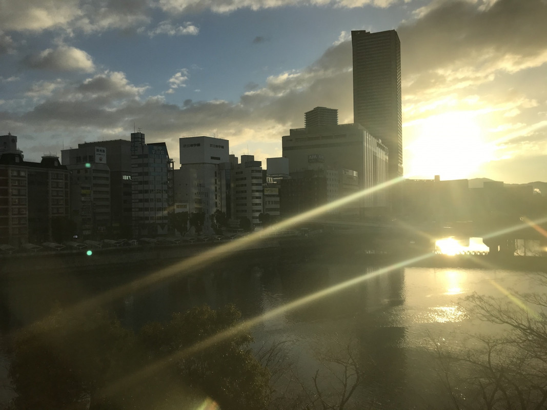 川沿いの部屋となっており景色は綺麗です